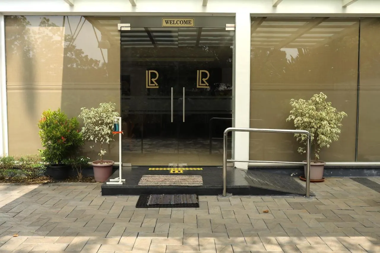 Hotel Loveland Residency Kochi