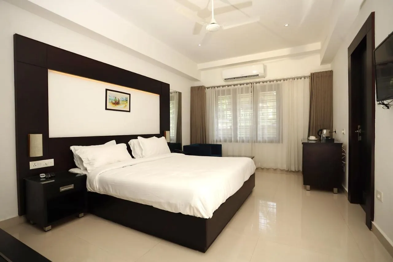 Loveland Residency Kochi Hotel